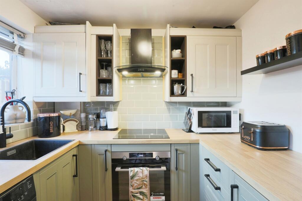 Additional image 14 of Simmons Court, Wellesbourne, Warwick