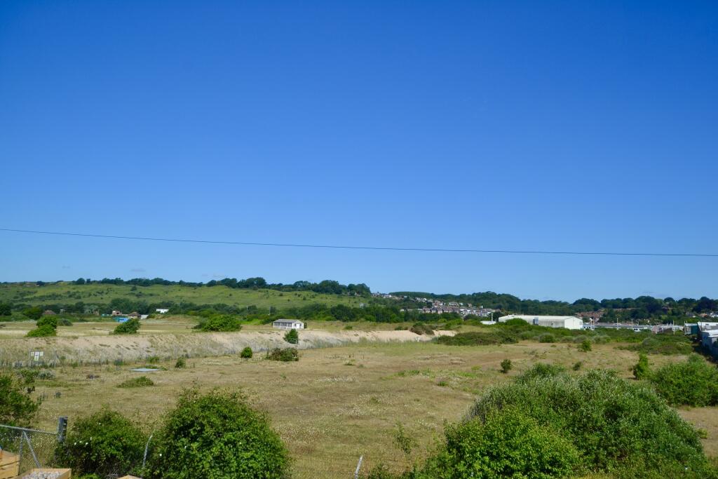 Additional image 13 of Drift, Fishermans Beach, Hythe, Kent
