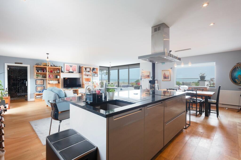 Additional image 4 of 55a Seabrook Road, Hythe, CT21