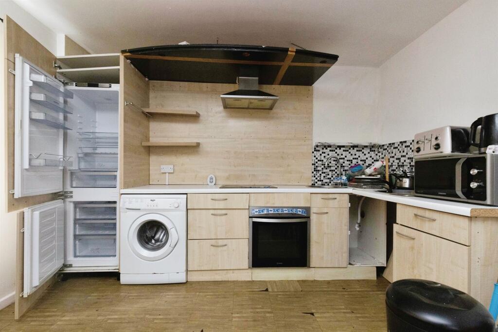 Additional image 4 of Lever Road, Rugby