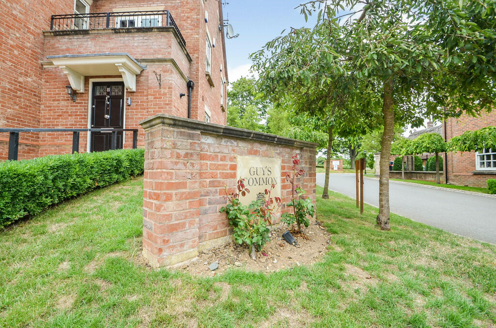 Additional image 19 of Tresham House, Guys Common