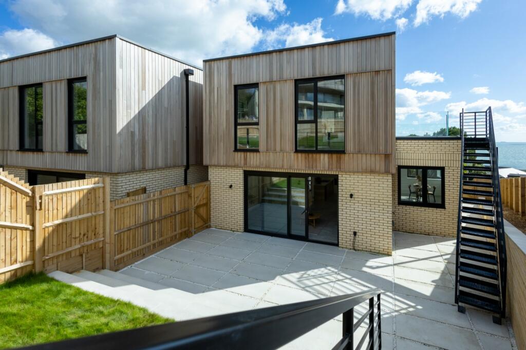 Additional image 20 of High Ridge, Hythe, Kent, CT21