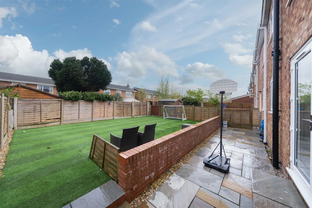 Additional image 25 of Yew Tree Drive, Barnton, Northwich