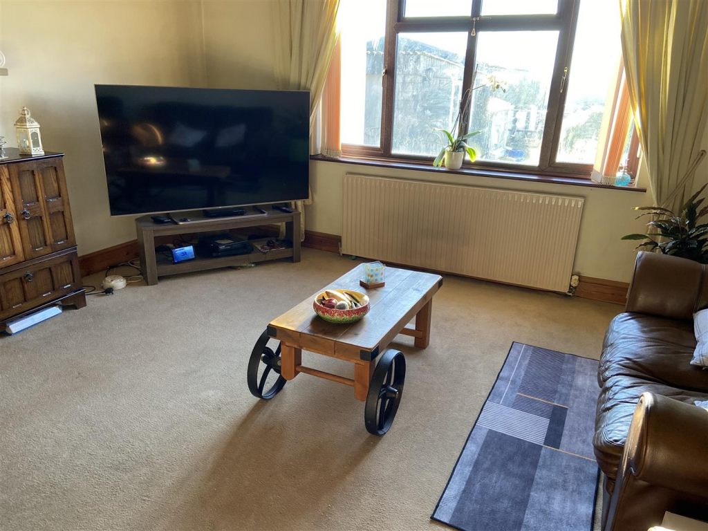 Additional image 2 of Sycamore Lodge Farm, Foxholes Lane, Tansley