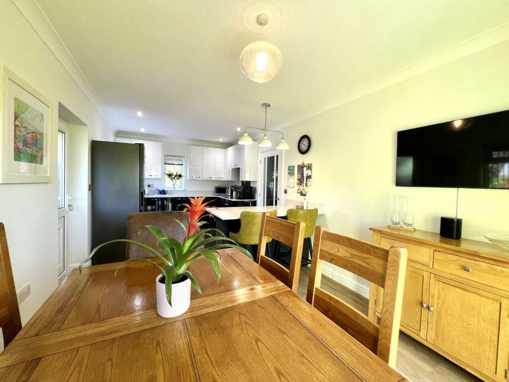 Additional image 19 of HYTHE