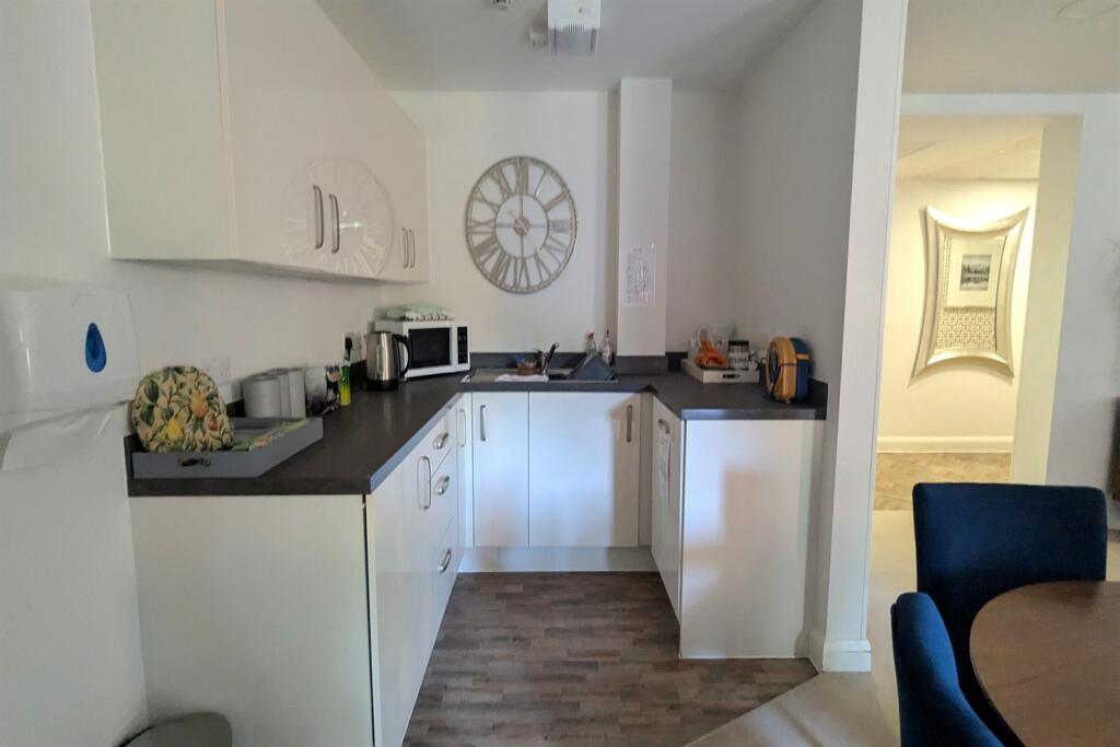 Additional image 19 of Oak Grange, Bradburns Lane, Hartford, Northwich