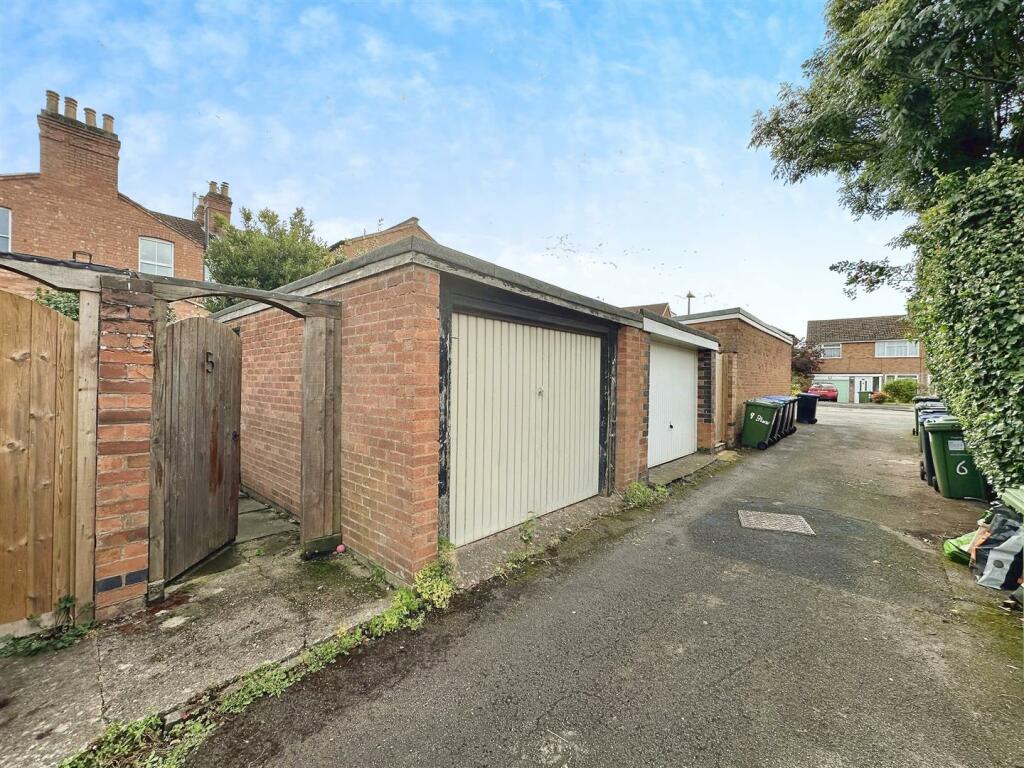 Additional image 15 of Brownlow Street, Leamington Spa