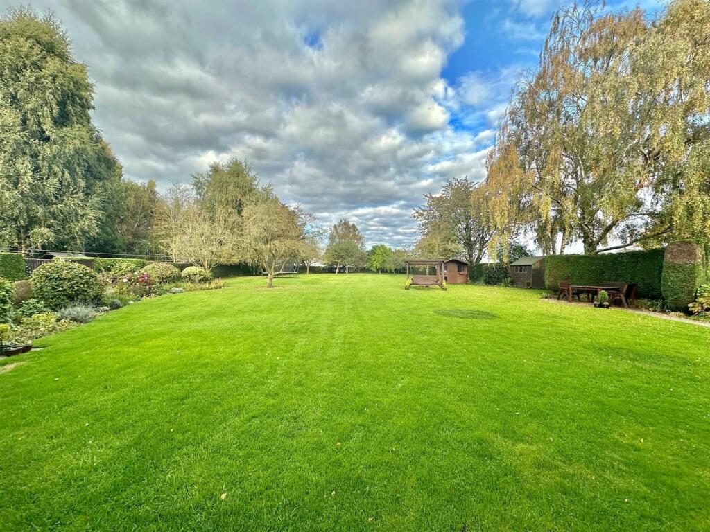 Additional image 42 of Colleys Lane, Willaston, Cheshire