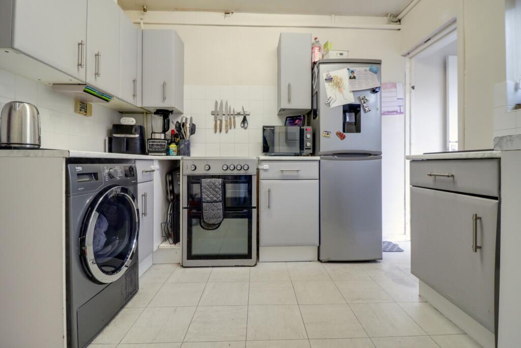 Additional image 15 of WINDMILL ROAD, LEAMINGTON SPA, WARWICKSHIRE, CV31