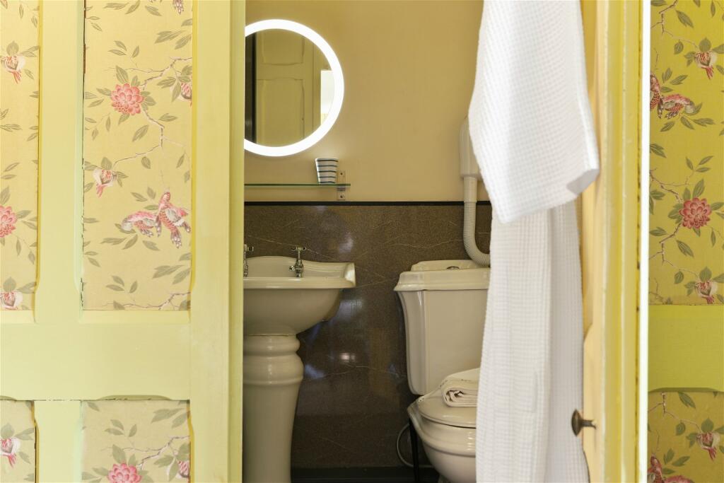 Additional image 16 of Derbyshire Country House, Nr Matlock