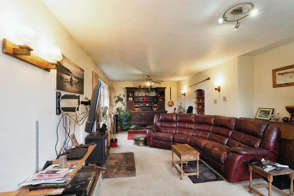 Additional image 2 of Wakebridge, Matlock