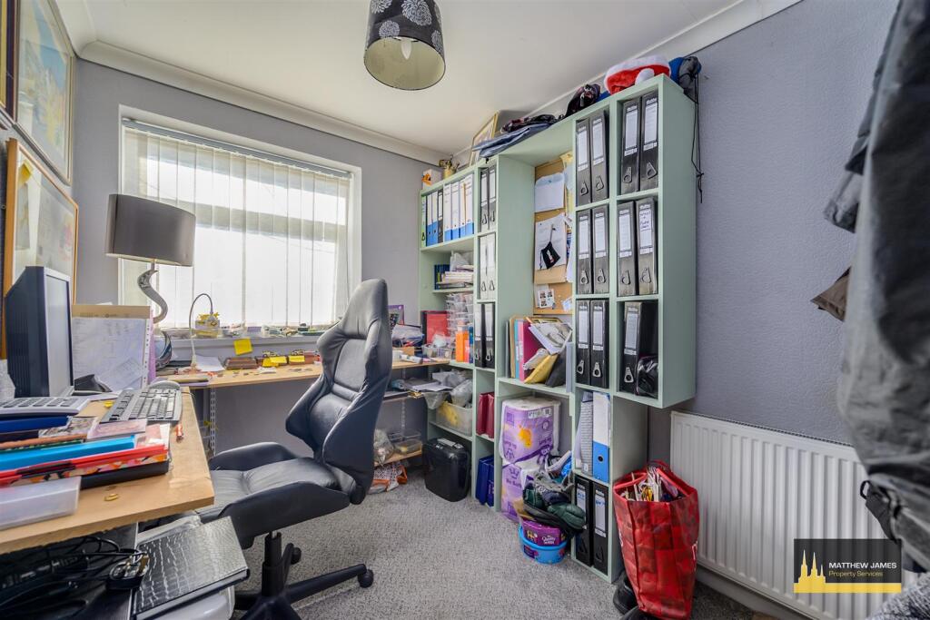 Additional image 15 of Ballingham Close, Tile Hill, COVENTRY  * FOUR / FIVE BEDROOMS *