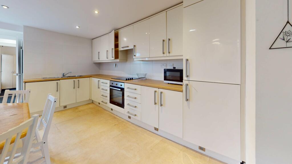 Additional image 17 of St Johns Road, Durham,