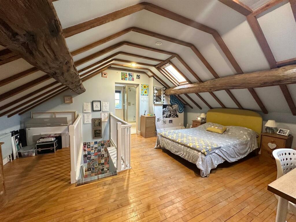 Additional image 32 of Colleys Lane, Willaston, Cheshire