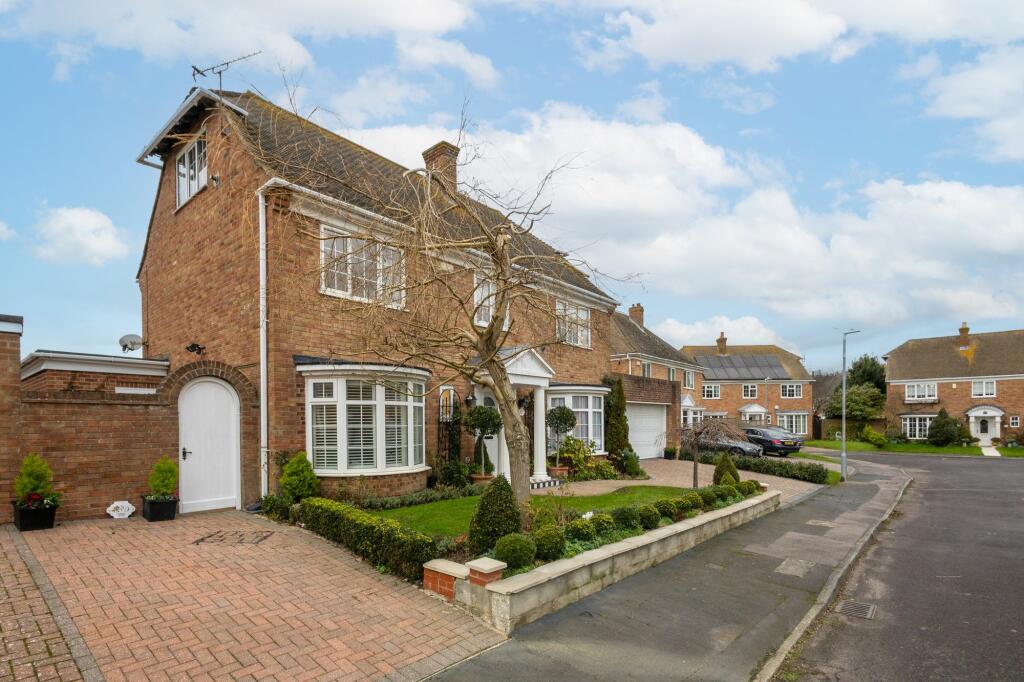 Additional image 38 of Corone Close, Folkestone, CT19