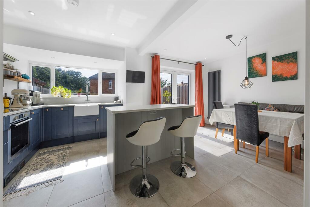 Additional image 19 of High View Road, Leamington Spa