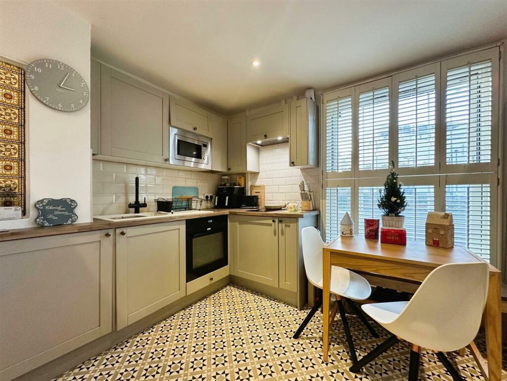 Additional image 8 of Binswood Street, Leamington Spa