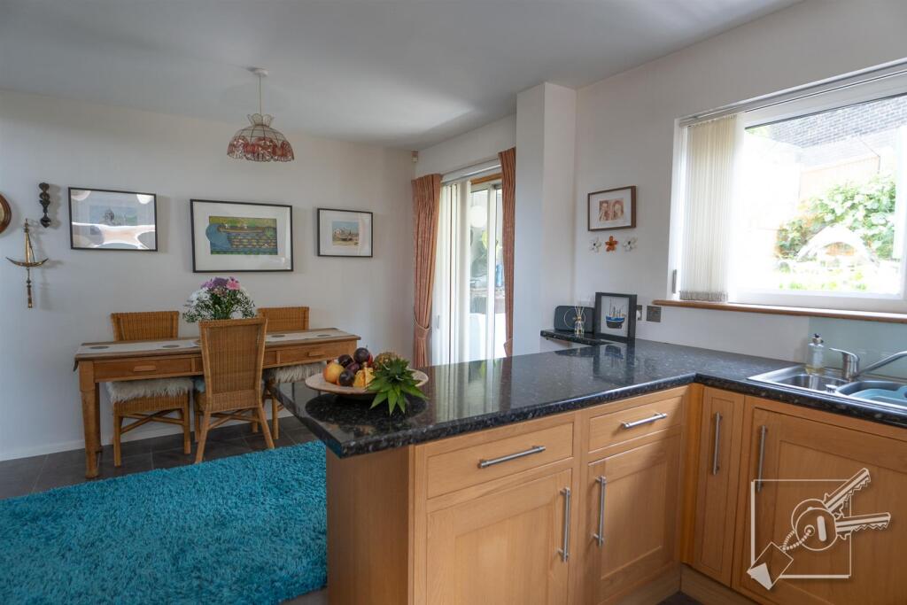 Additional image 8 of Leith Park Road, Gravesend