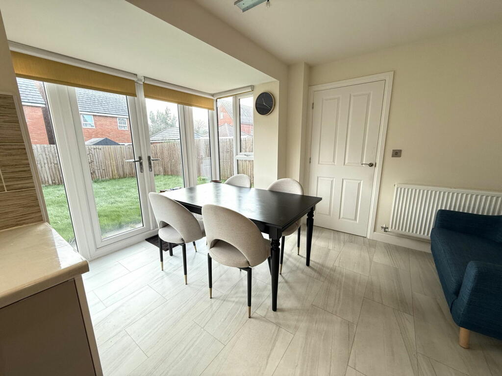 Additional image 7 of Flower Garden Drive, Nuneaton, CV10 0FW