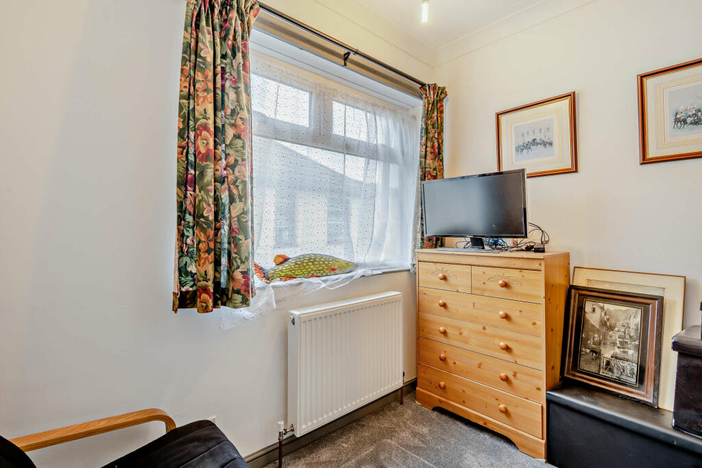 Additional image 10 of Luddesdon road, Erith, County Kent, DA8