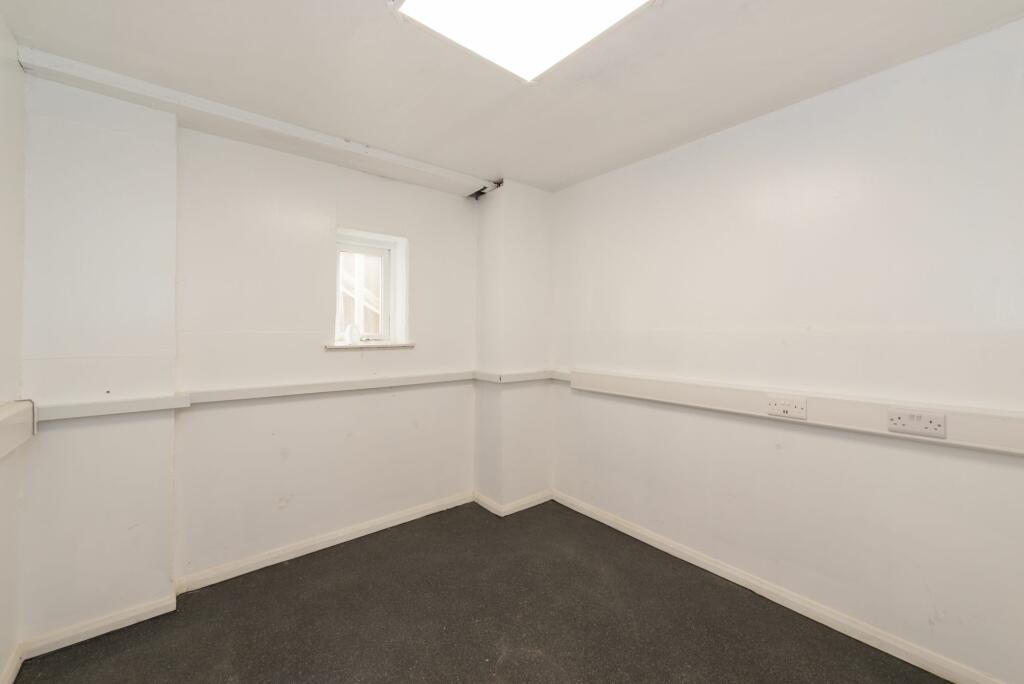 Additional image 10 of Canterbury Road, Chilham, CT4