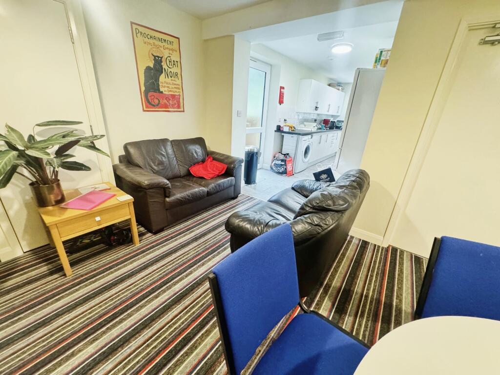 Additional image 4 of Prior Deram Walk, Coventry, CV4