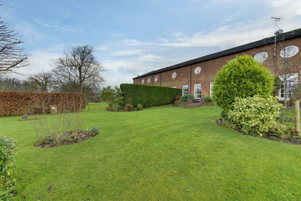 Additional image 35 of 3 The Stables, Somerford, Congleton