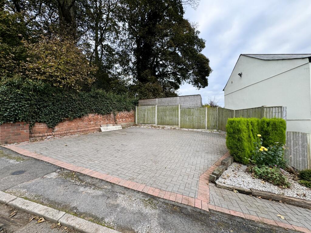 Additional image 28 of Church Hill, Old Blackwell, DE55