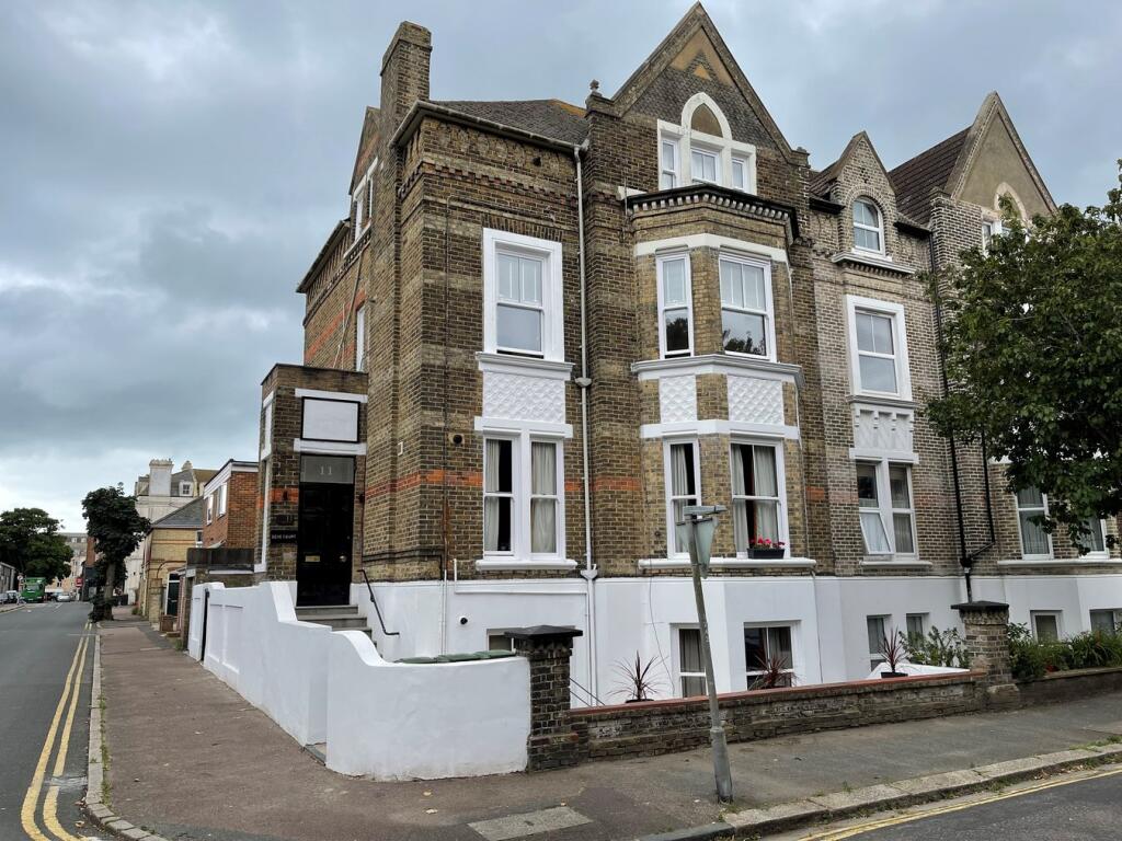 11 Ingles Road, Folkestone, CT20