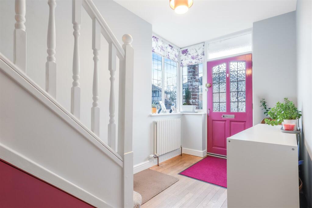 Additional image 2 of Towers Close, Kenilworth