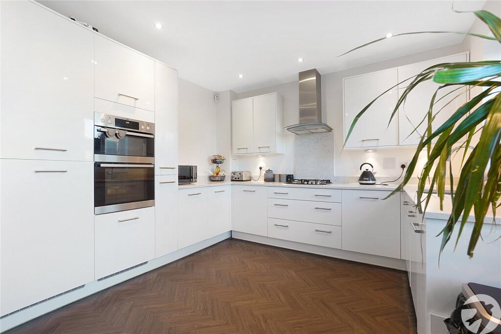 Additional image 4 of Christabel Close, Weldon, Ebbsfleet Valley, Swanscombe, DA10