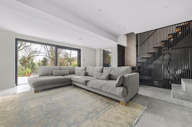 Additional image 28 of Hill Crescent, Bexley