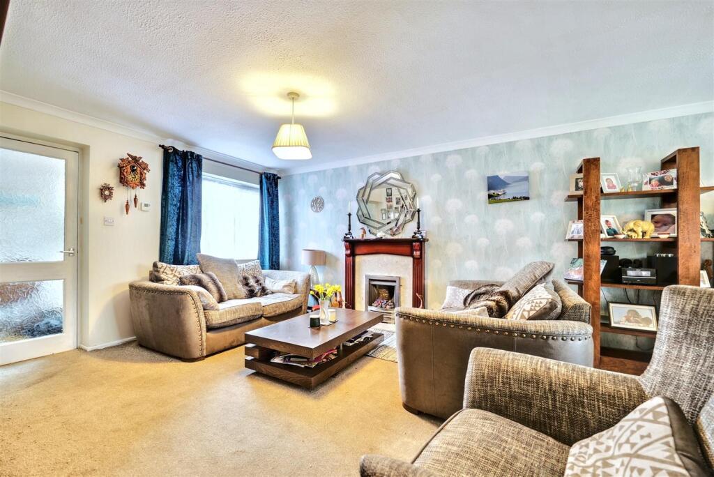 Additional image 4 of Claremont Close, Bulkington