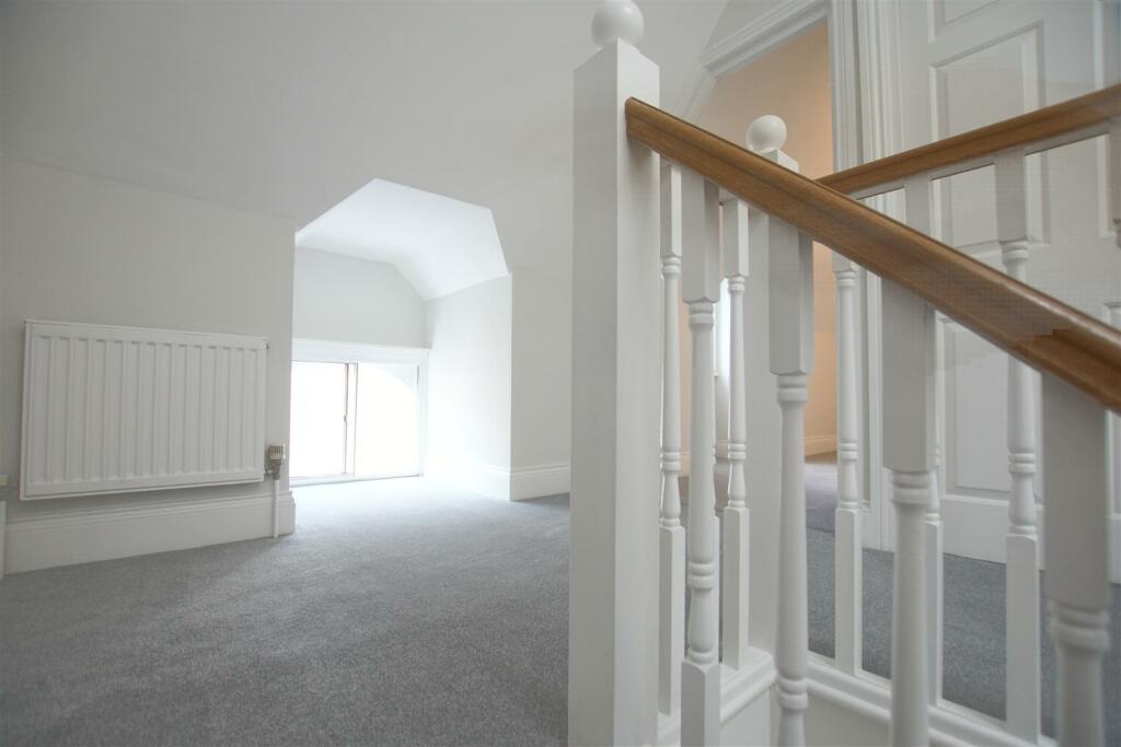 Additional image 22 of Neville Court, Jury Street, Warwick