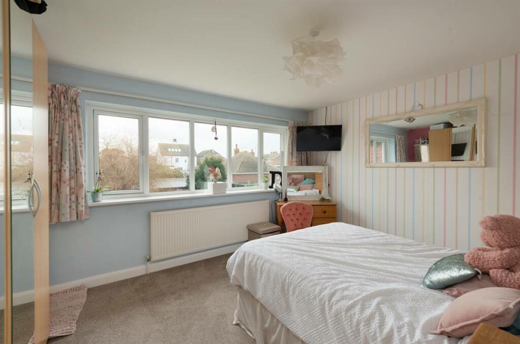 Additional image 16 of Western Esplanade, Herne Bay