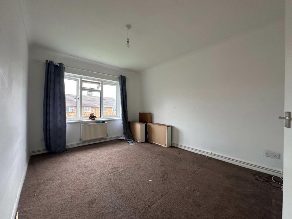 Additional image 5 of Beacon Road, Slade Green   ** VIDEO & 3D FLOORPLAN AVAILABLE **