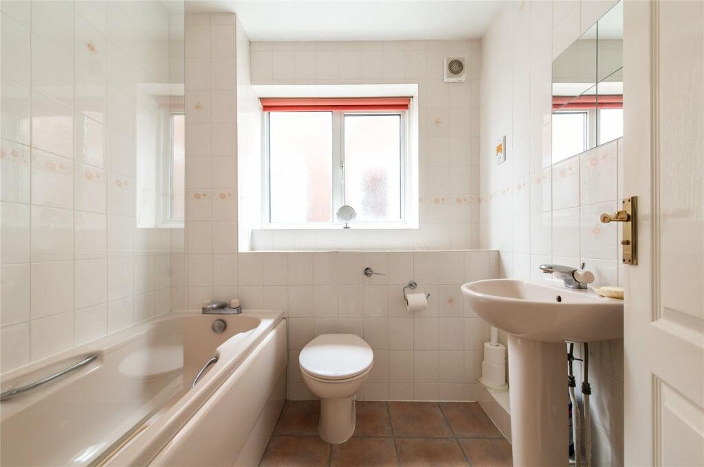 Additional image 13 of Fairfields, Gravesend, Kent, DA12