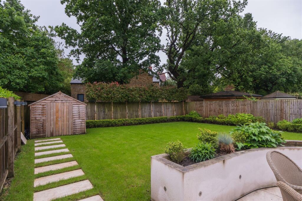 Additional image 45 of Stirling Close, Hartford, Cheshire