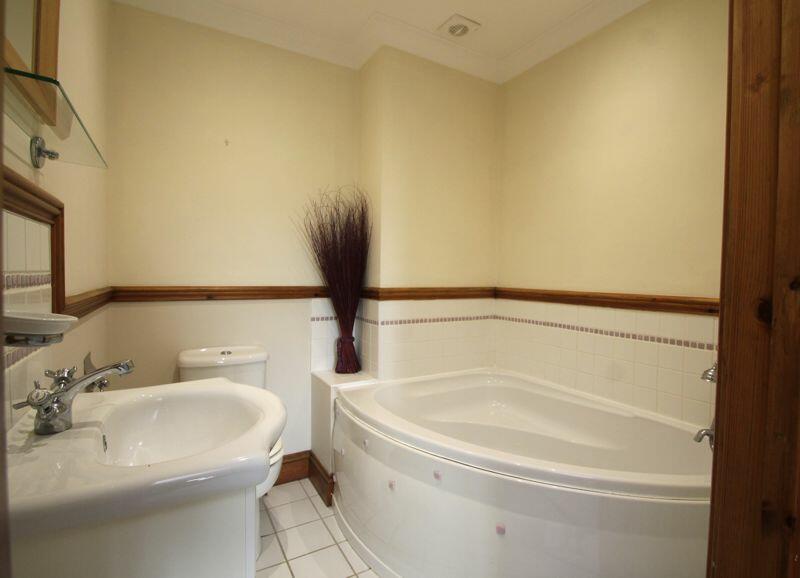 Additional image 7 of Capel-Le-Ferne - OIEO £650,000