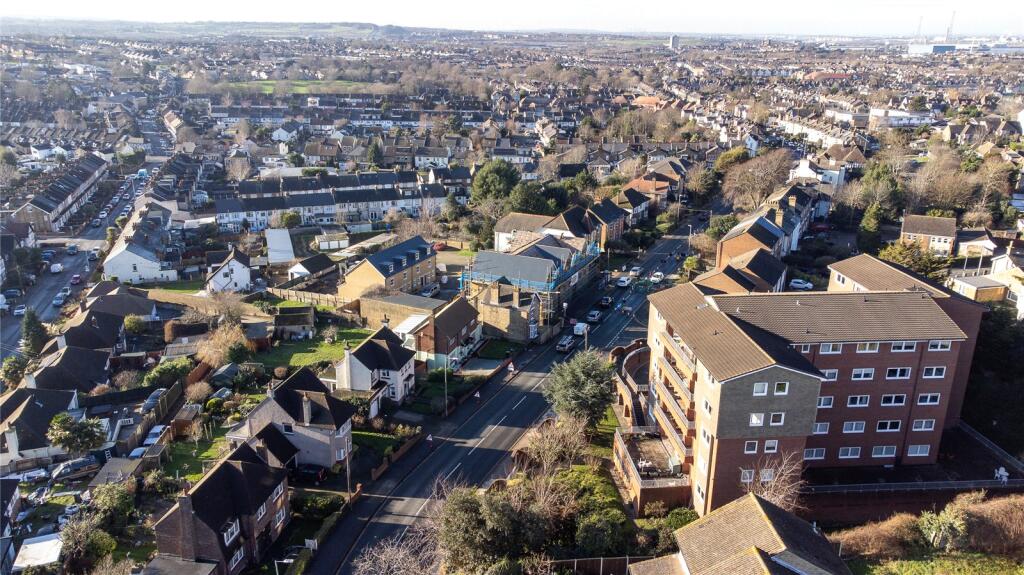 Additional image 19 of Spring Grove, Gravesend, Kent, DA12