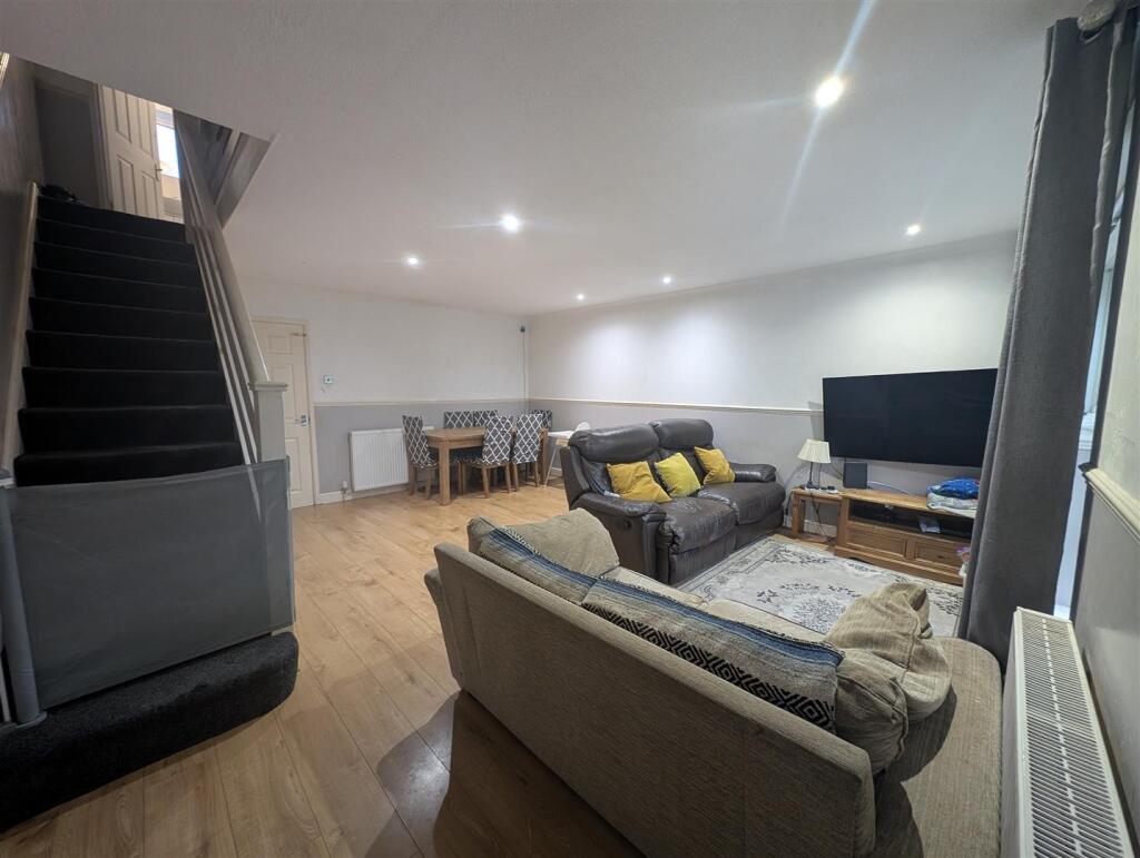 Additional image 5 of Caling Croft, New Ash Green