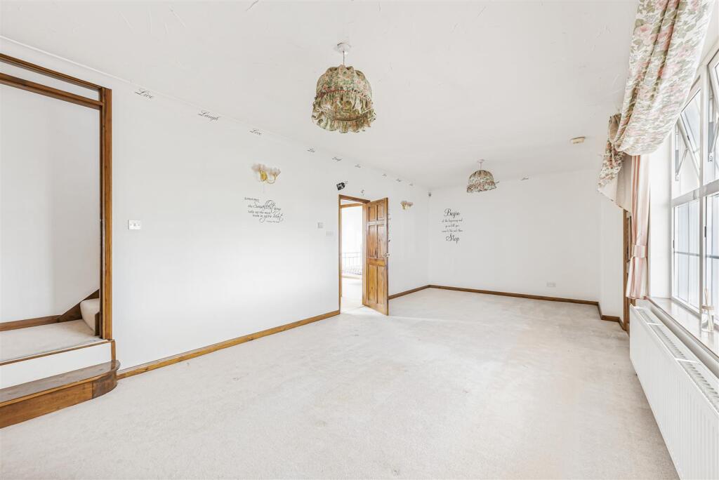 Additional image 11 of Gravesend Road, Shorne,