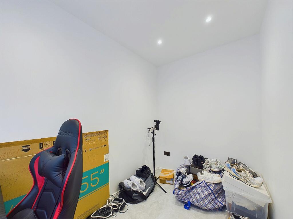 Additional image 20 of Coombfield Drive, Dartford, Kent, DA2