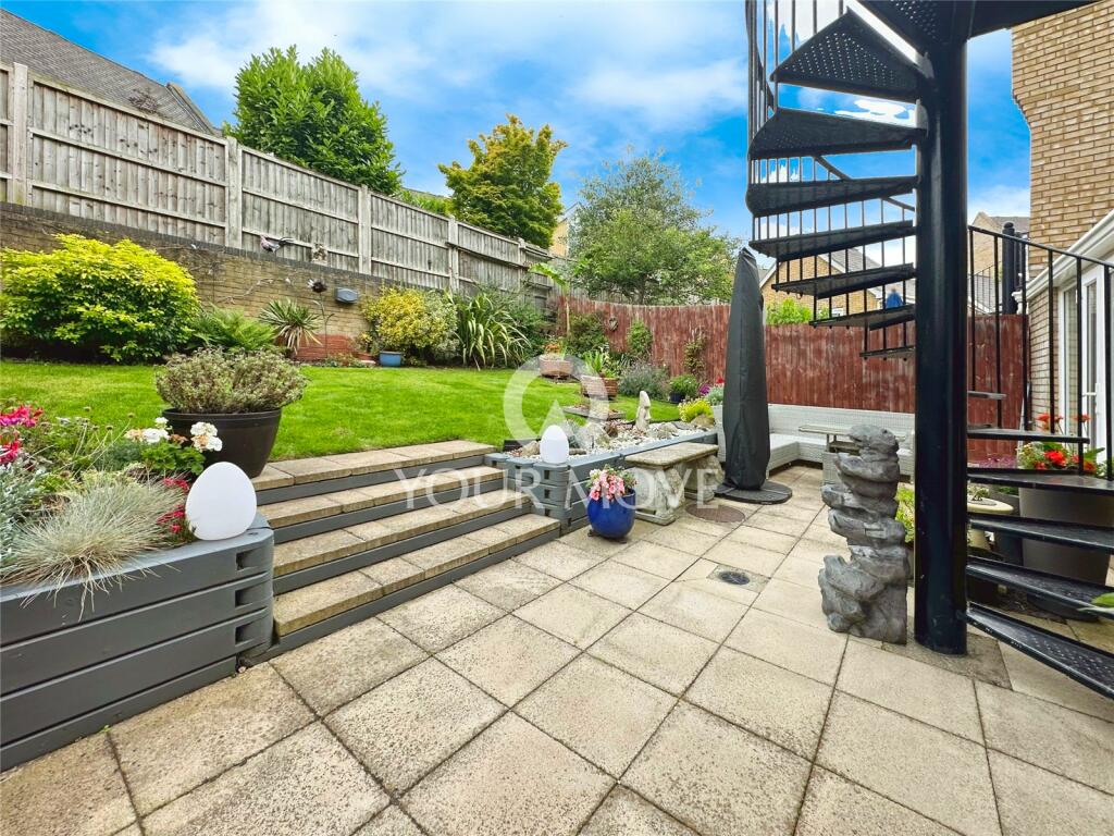 Additional image 21 of Kingfisher Drive, Greenhithe, Kent, DA9