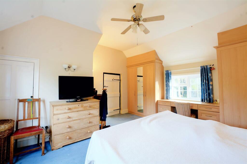 Additional image 10 of Beech Cottage, The Park, London Road, Shardlow