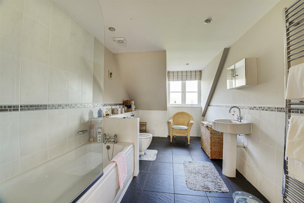 Additional image 50 of Spacious home on the exclusive Blackfirs Lane, Somerford, Congleton