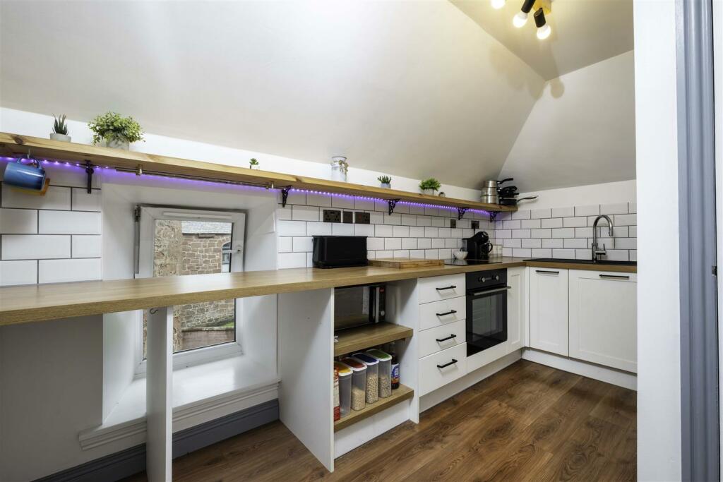 Additional image 11 of Glengate, Kirriemuir