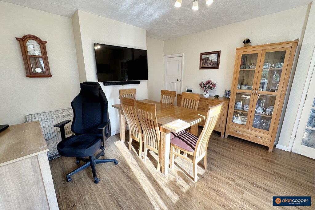 Additional image 5 of Weston Lane, Bulkington, CV12 9RX