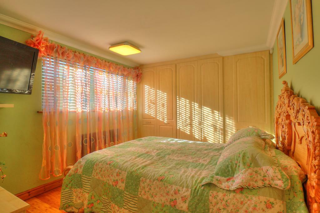 Additional image 16 of Stanley Crescent, Gravesend, DA12