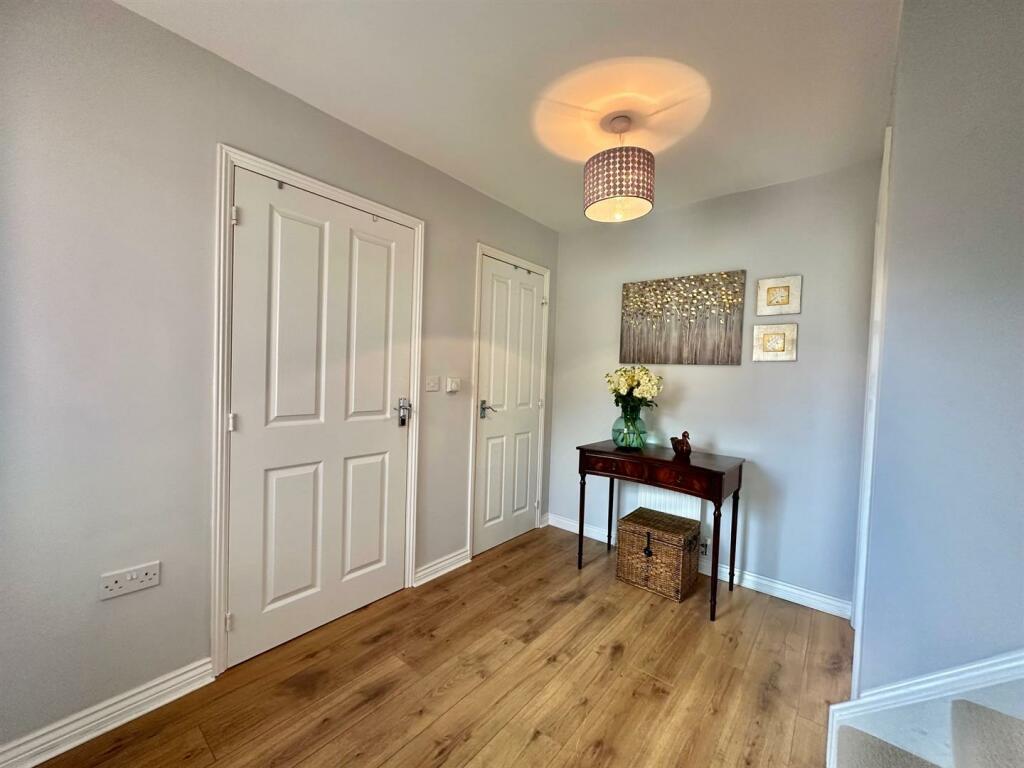 Additional image 12 of Oaks Close, Aston, Cheshire